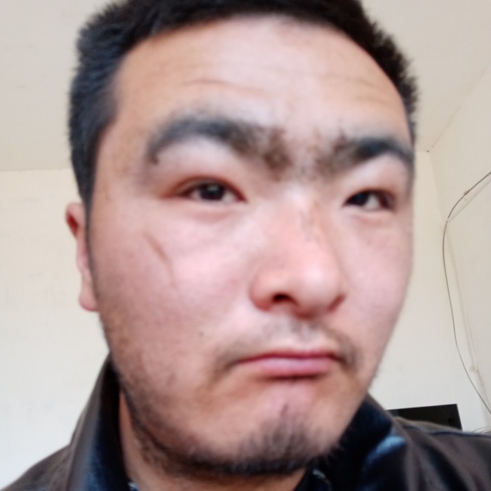 黄常键的照片