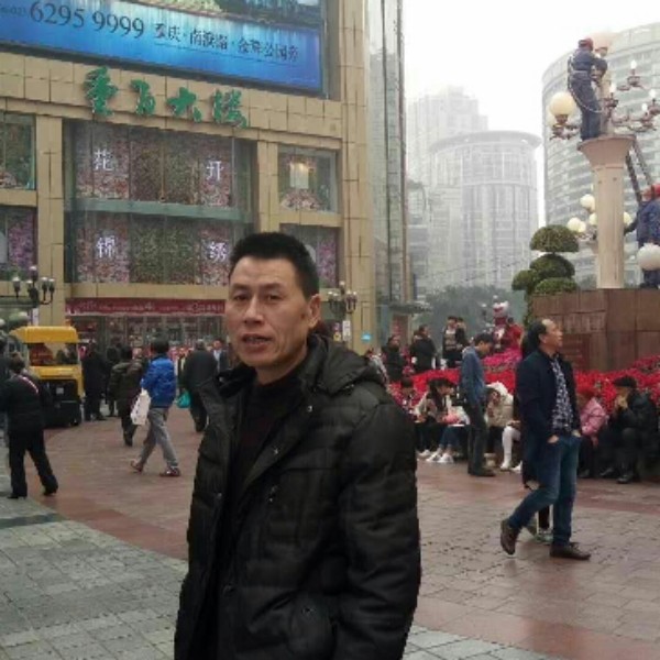 陈绛子的照片