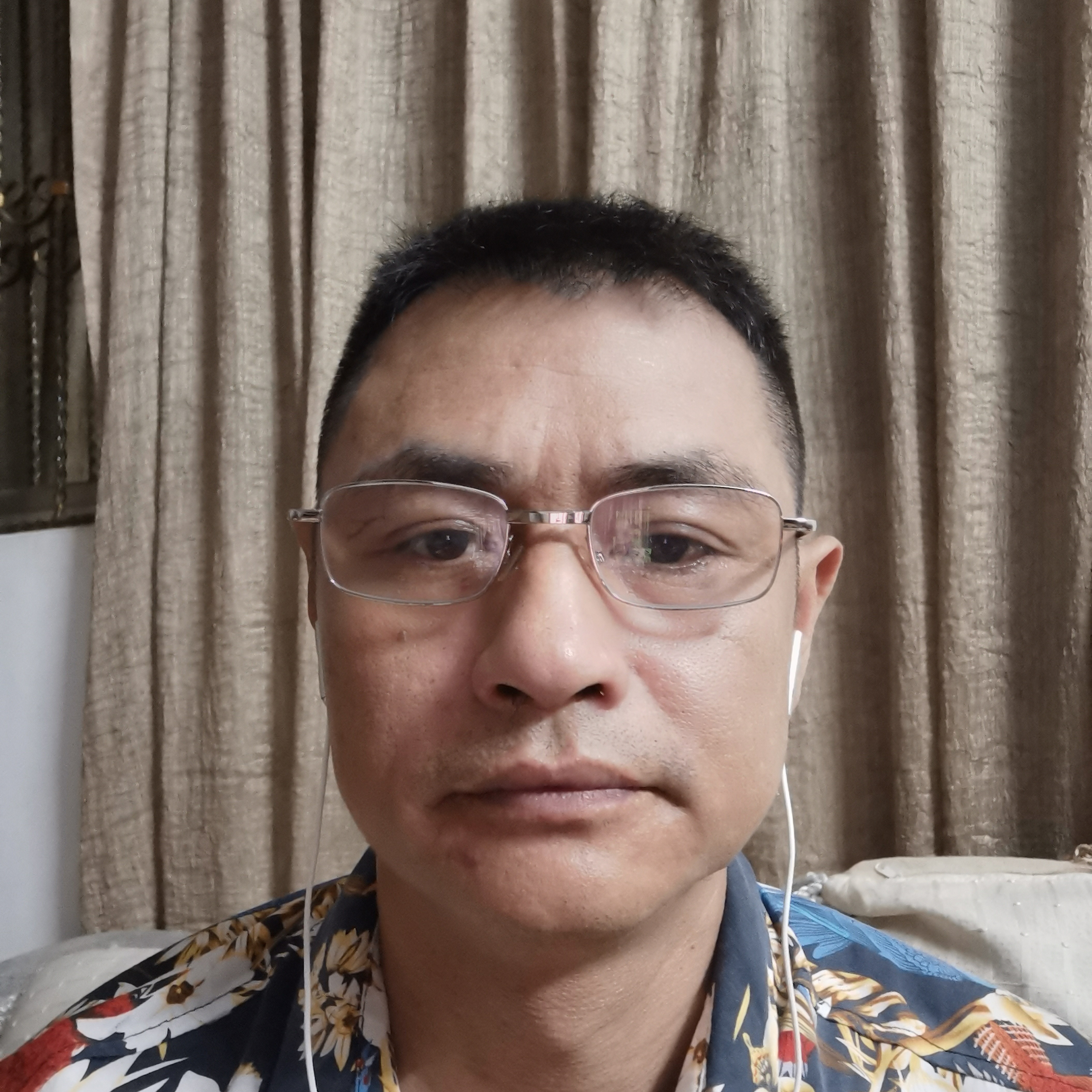王天恒的照片