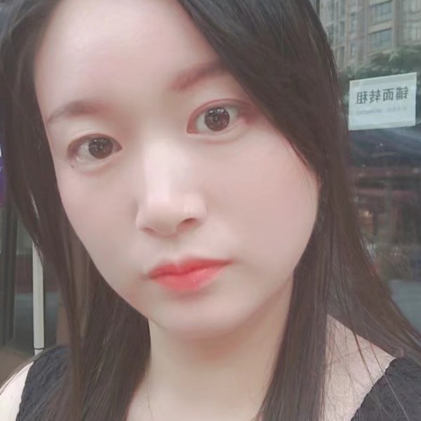 菠萝给错落的照片