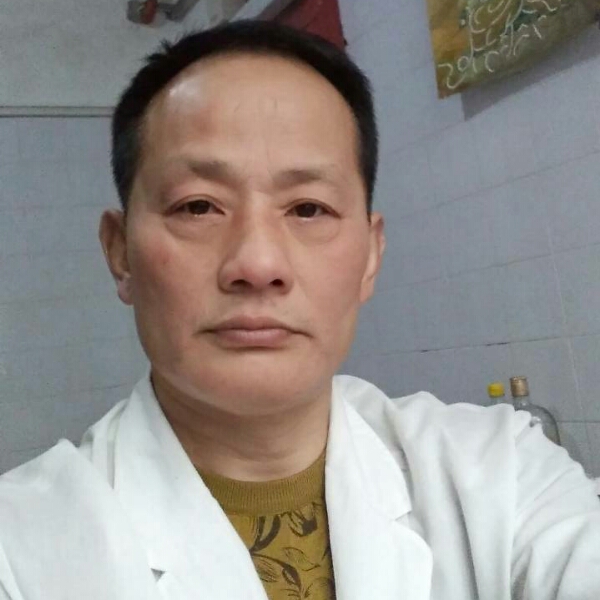 混在红尘的照片
