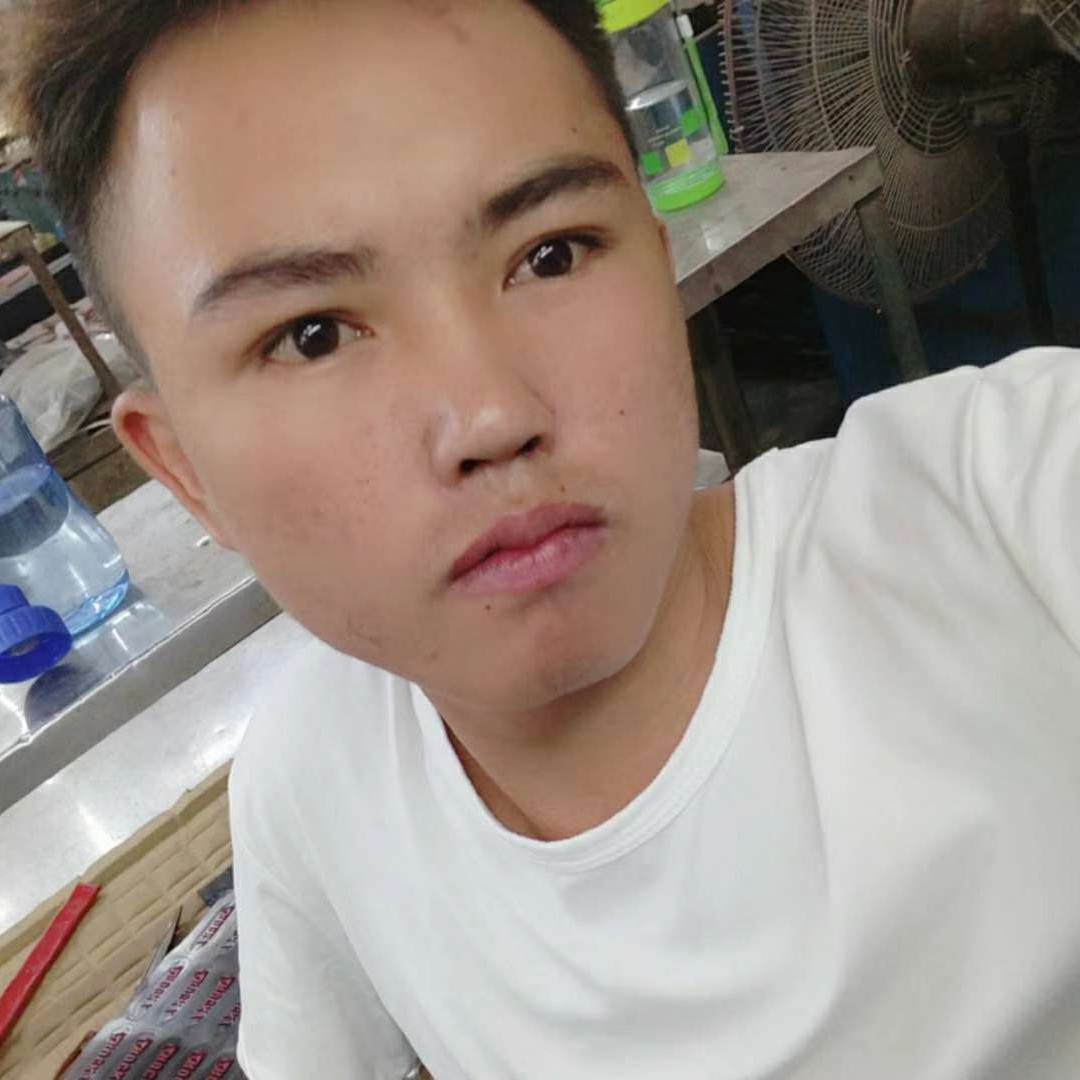 矮小請西牛的照片