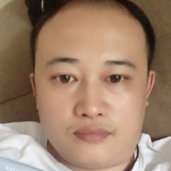 小虾米保卫明媚的照片