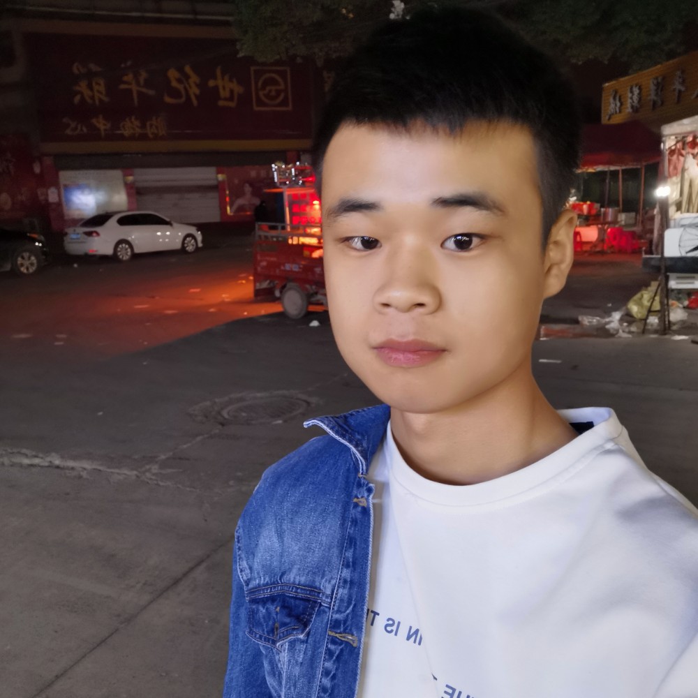 诚心深拥煎饼的照片