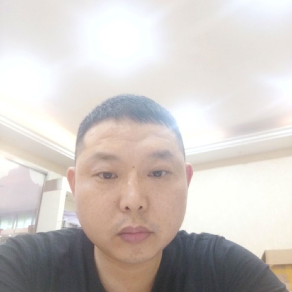 开放有蛋挞的照片