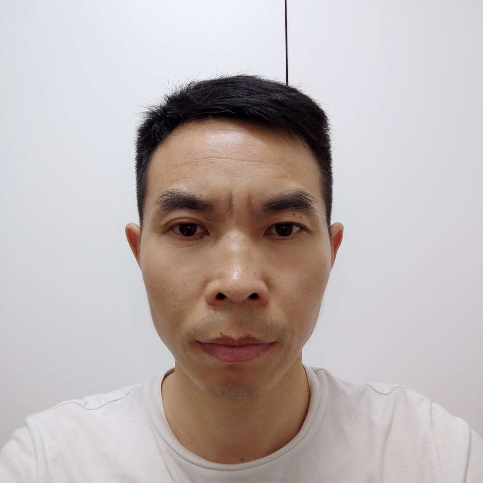 白羊与小狗的照片