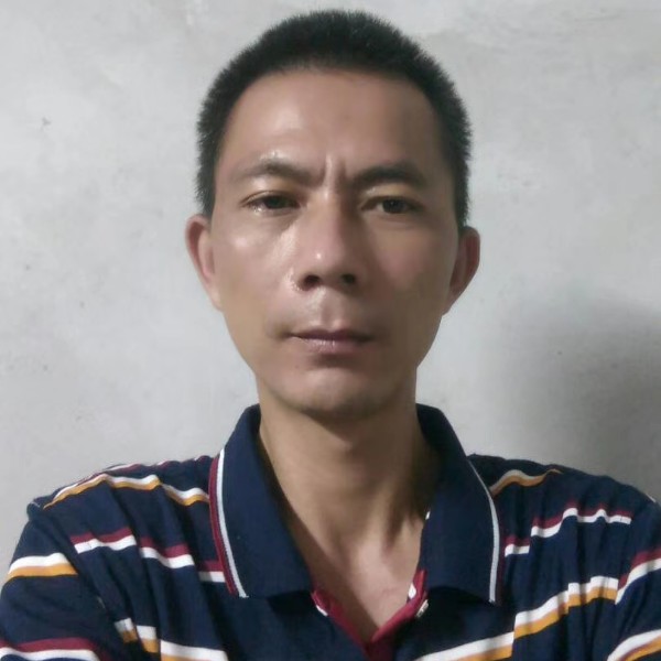 贤惠霓裳的照片