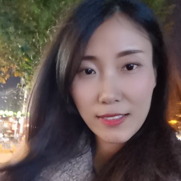 爱笑的杨杨的照片