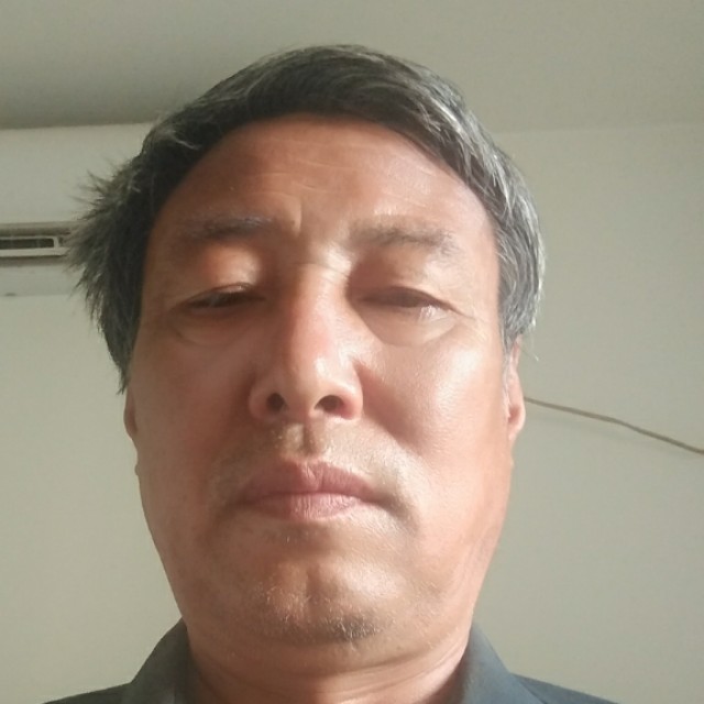 傻傻与篮球的照片