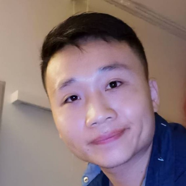 与深深的照片