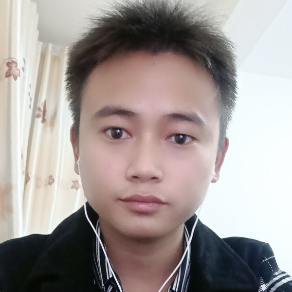 阳光惊鸿人的照片