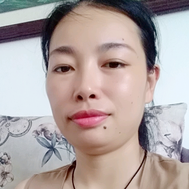 现实指甲油的照片