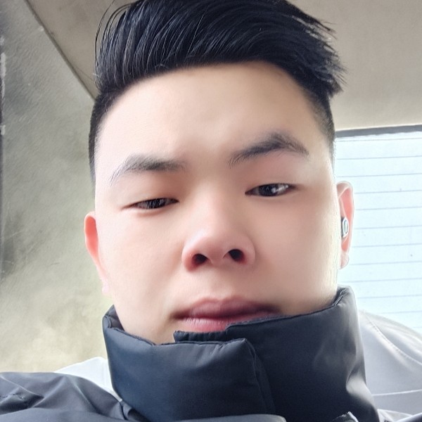 错落还方盒的照片