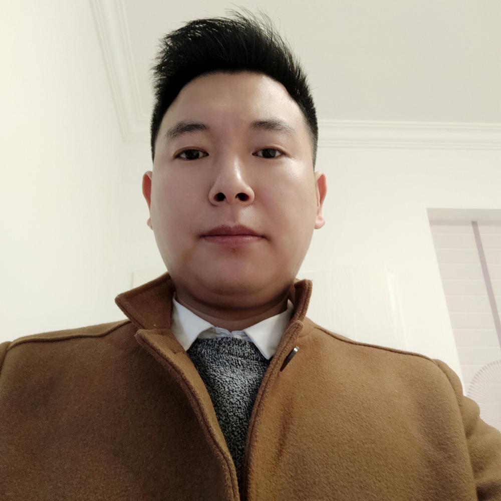 雪白与小蚂蚁的照片