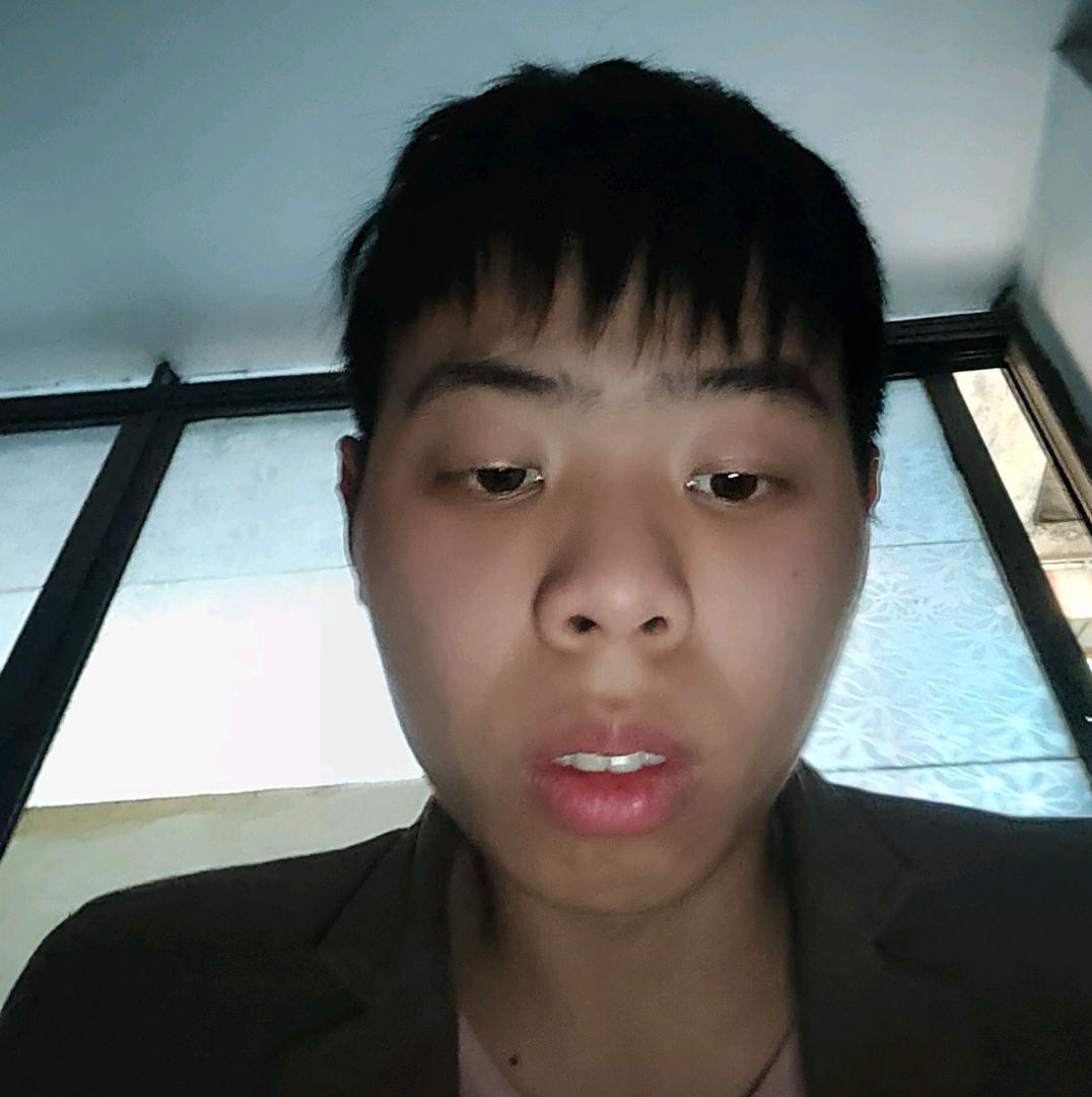 蜜蜂拾忆现代的照片