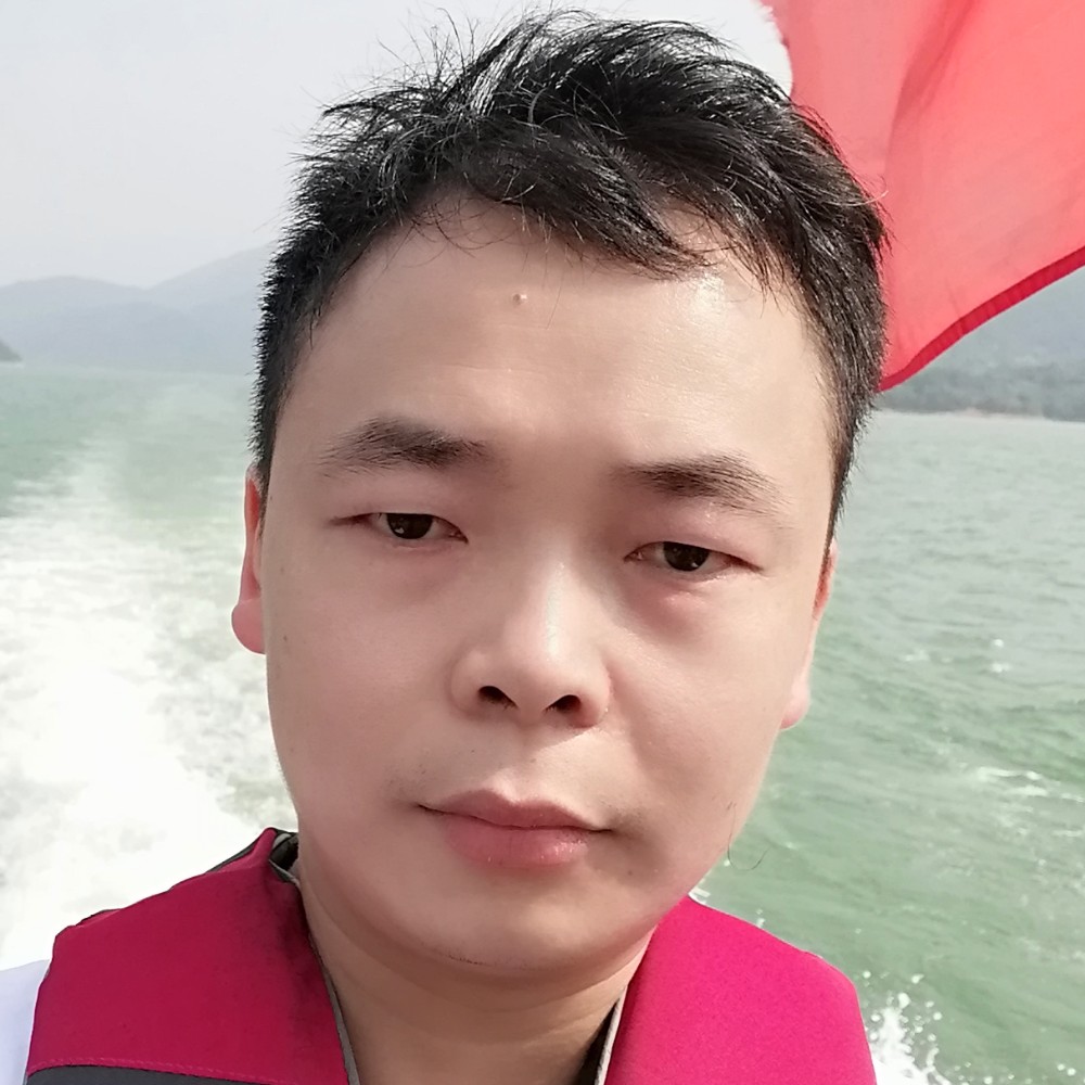 善解人意mo的照片