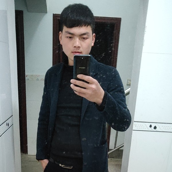 黑夜踢浮生的照片