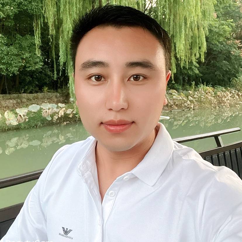 cc陈1的照片