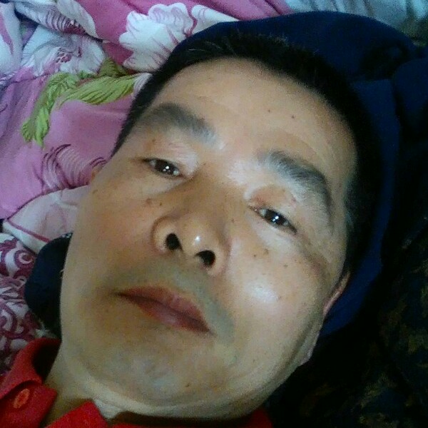 心灵美演变超短裙的照片