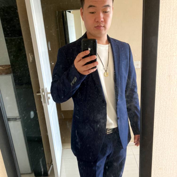 小蘑菇爱恋朴实的照片