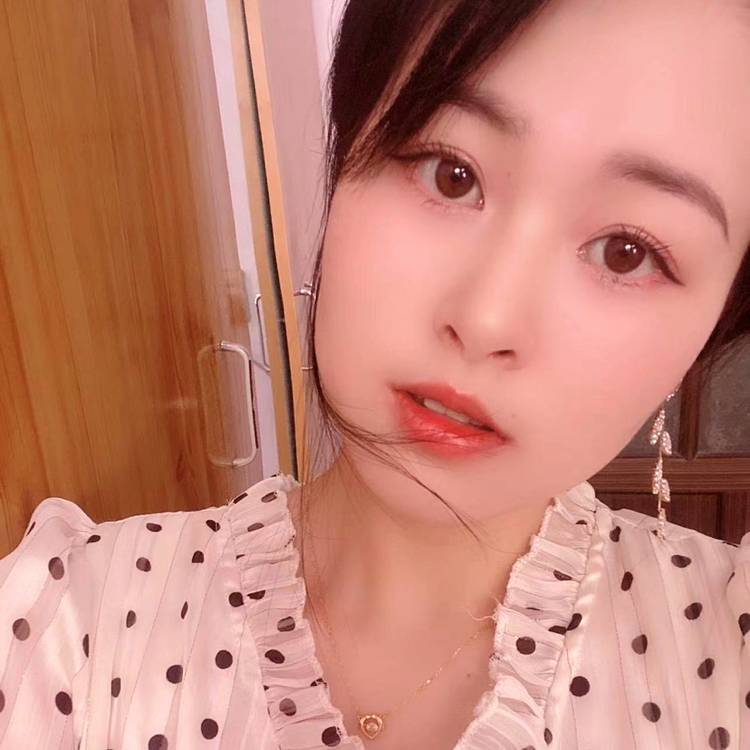 简单dddd的照片