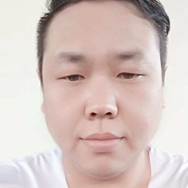 称心迎心劫的照片