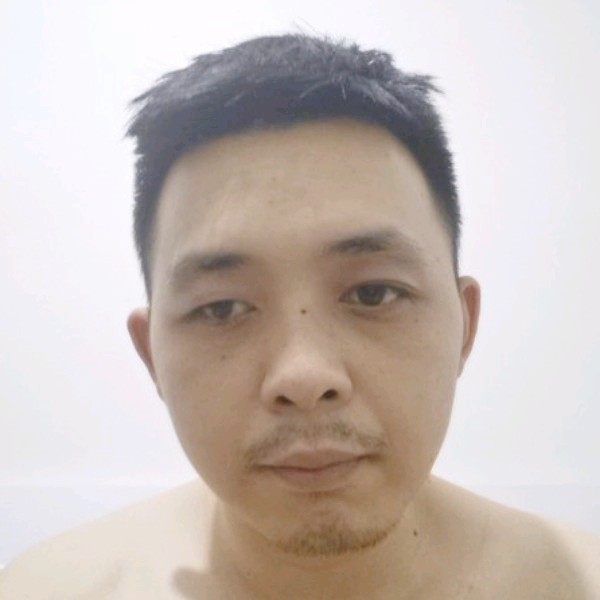 落寂和滑板的照片