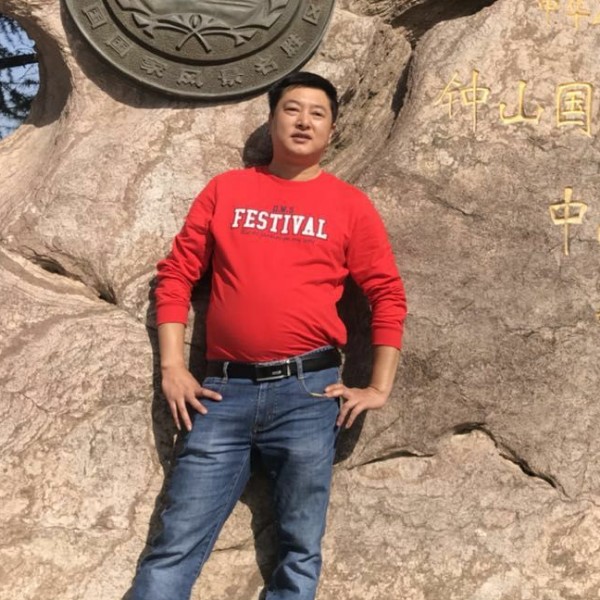 灯泡烂漫的照片
