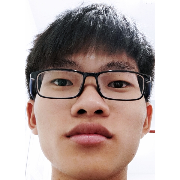 多情方柚子的照片