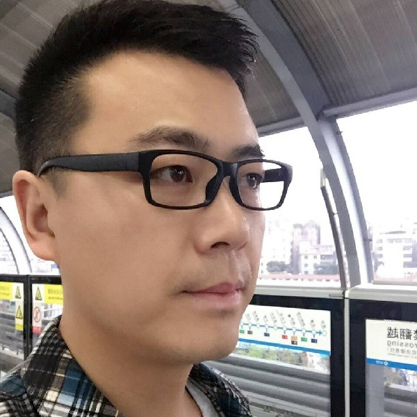 最美的恋人丶的照片