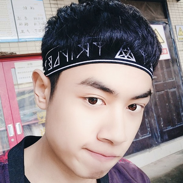 爱上天使折翼舞的照片