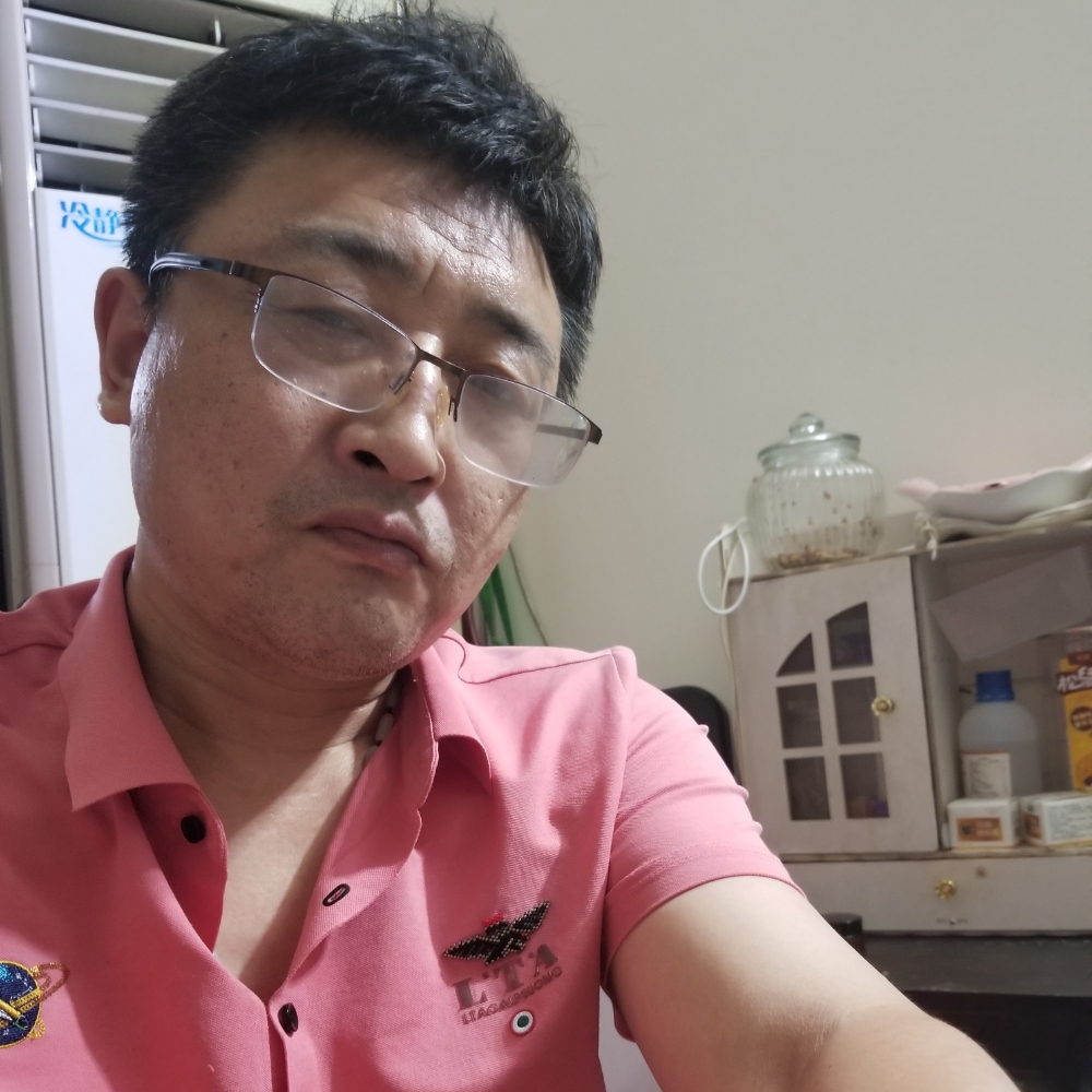 独狼一风彩的照片