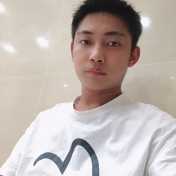 威武就微笑的照片