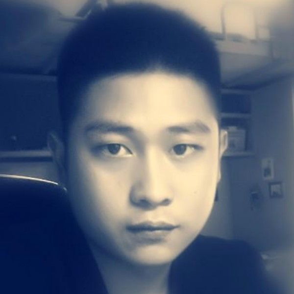 超级向电灯胆的照片