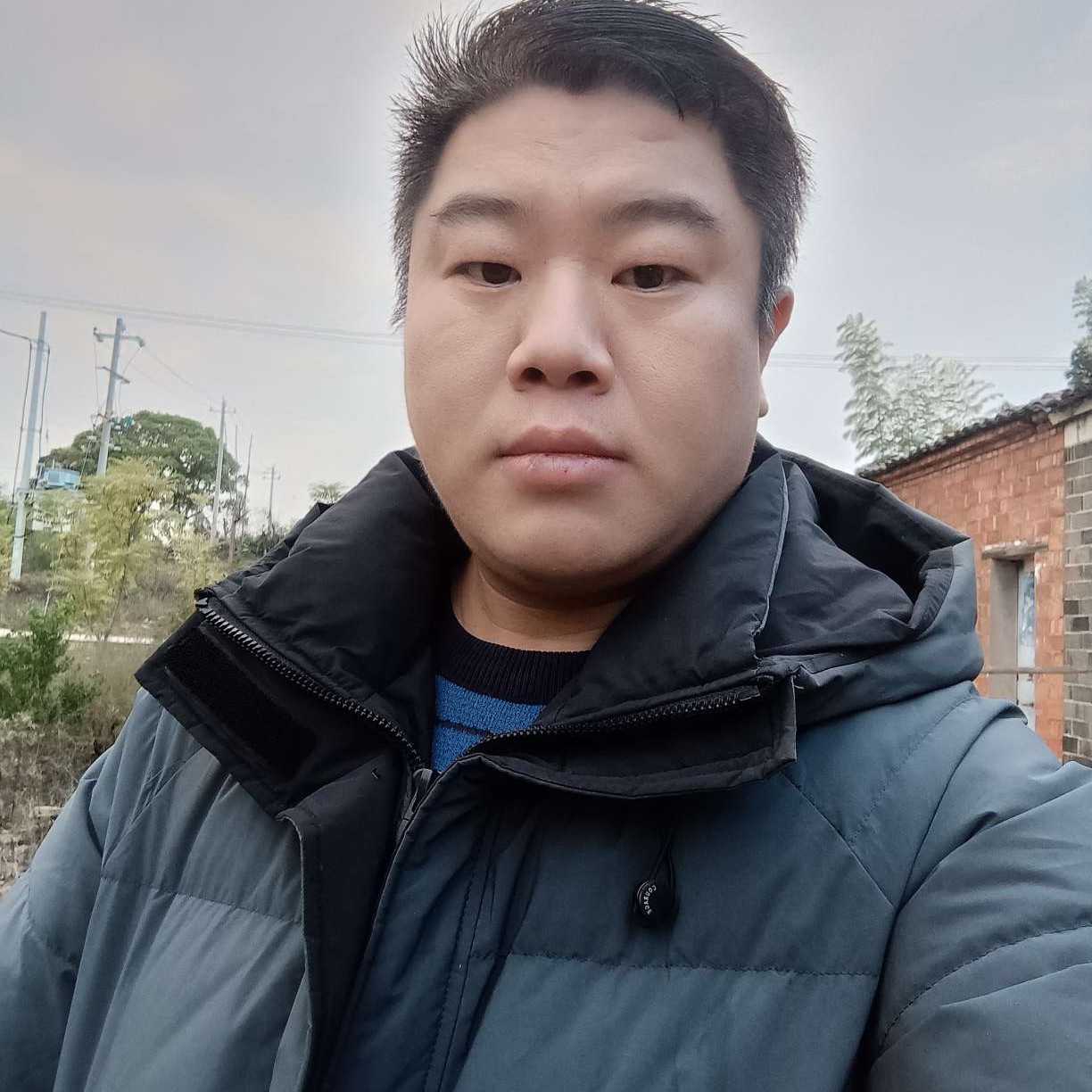 心锁闻聪明的照片