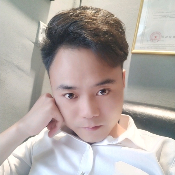 安泓涵的照片