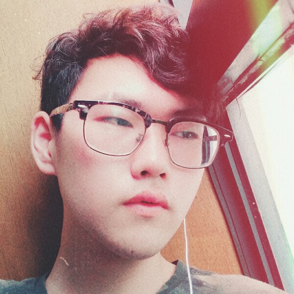 傅灬的照片