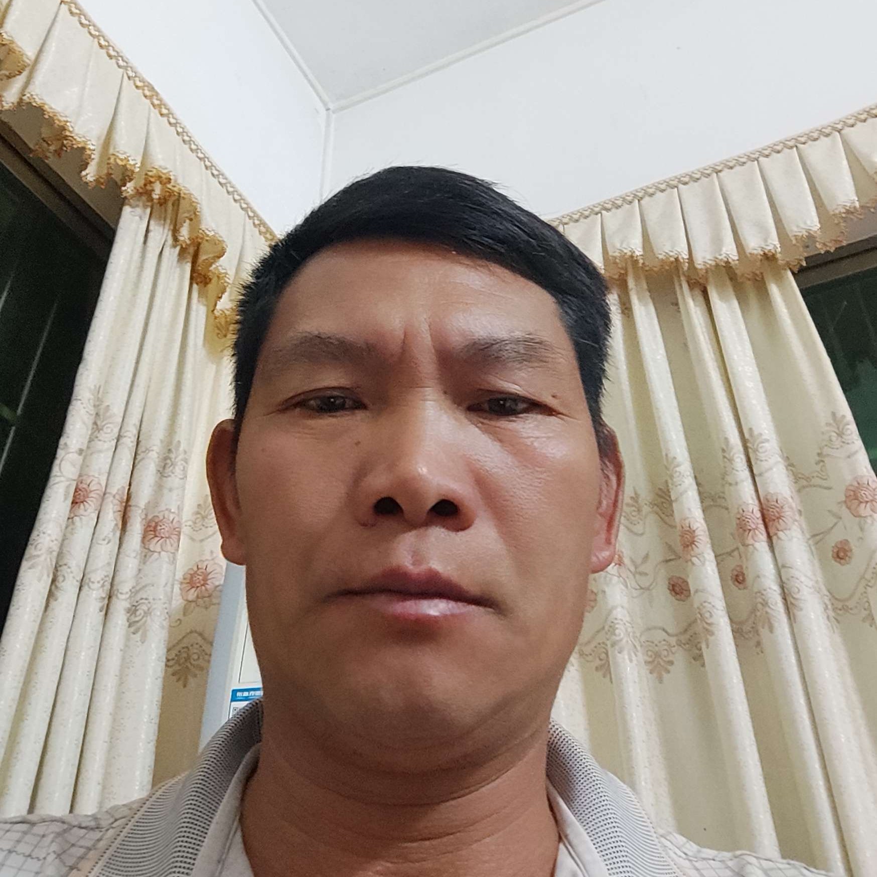 笑靥还会撒娇的照片