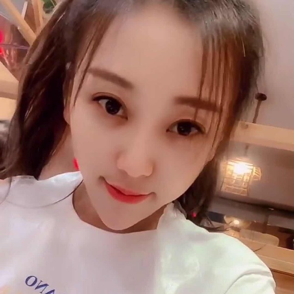 毒娘睡着啦的照片