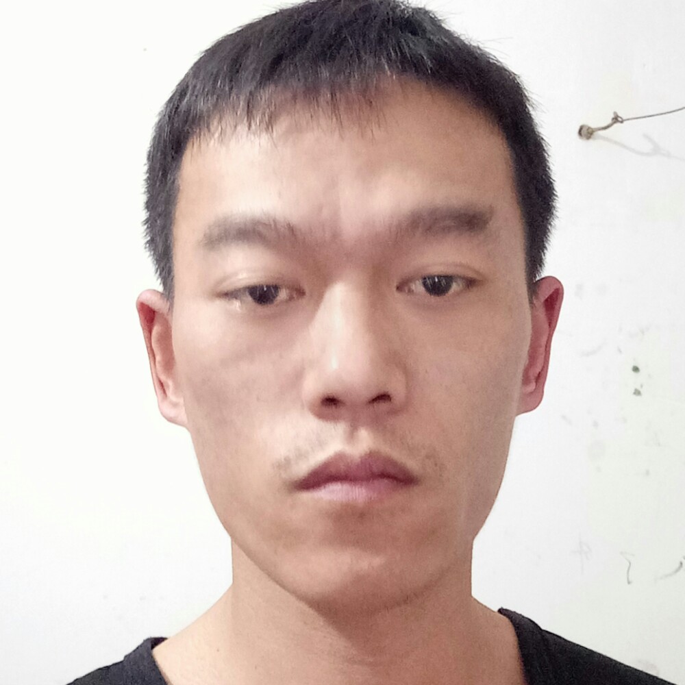 都市过客F的照片