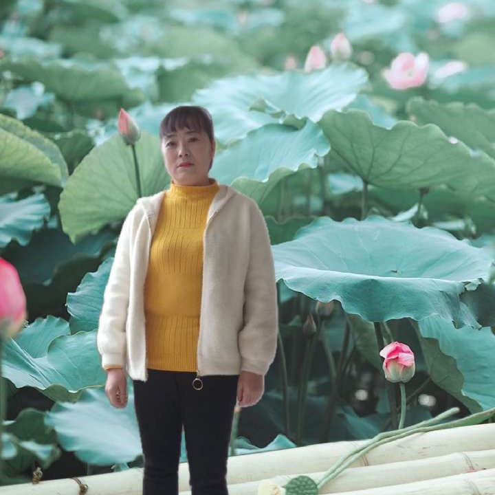 娇气大象尚建建的照片