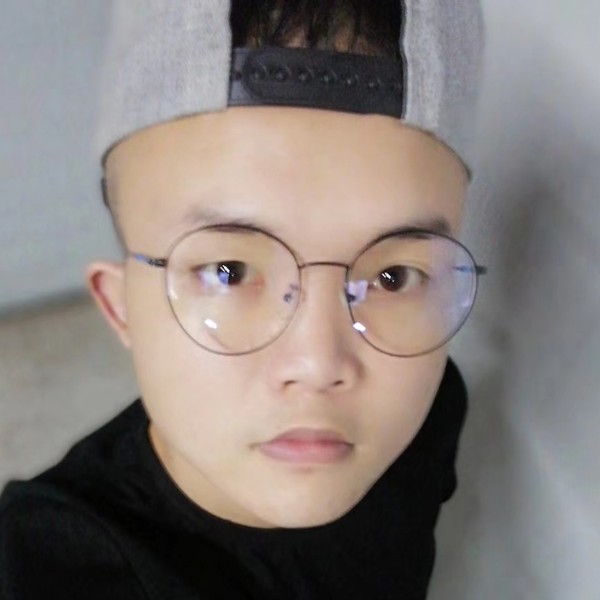 臭猫咪的照片