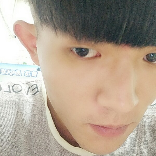 微笑丶过去的照片