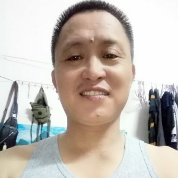 伟伯的照片