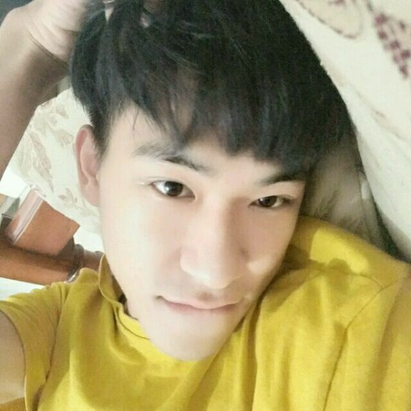 蔡硕的照片