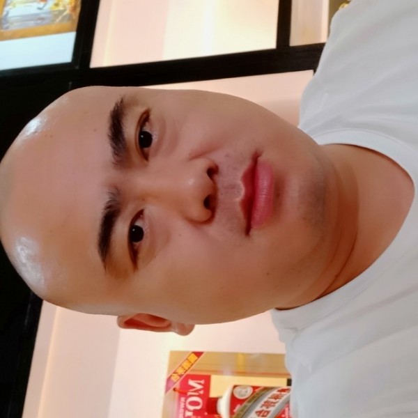 穷人懒汉的照片