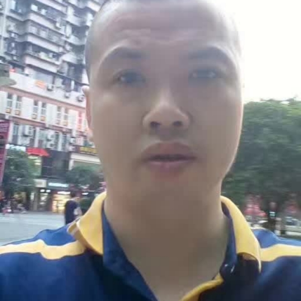 周乓的照片