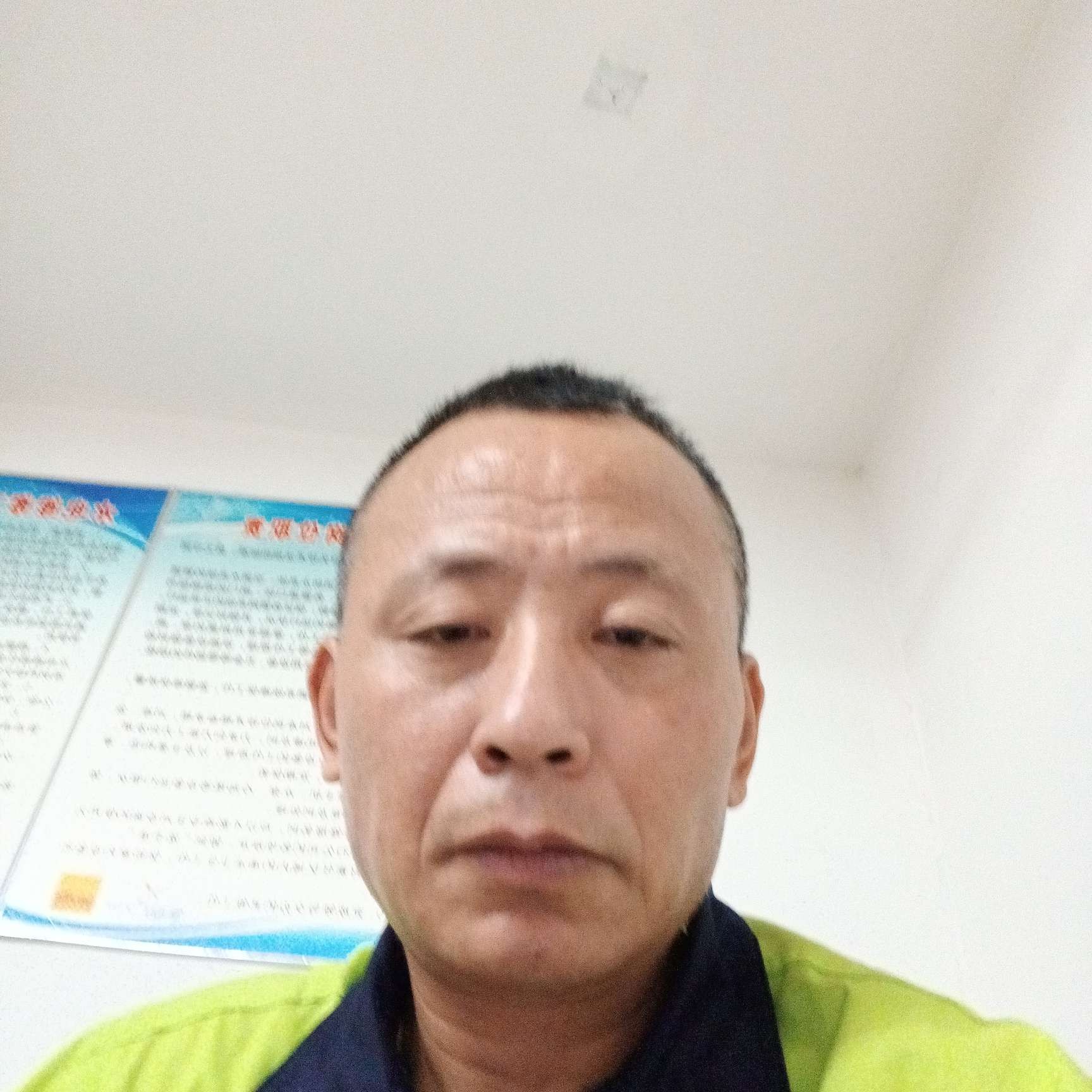 啤酒方动人的照片