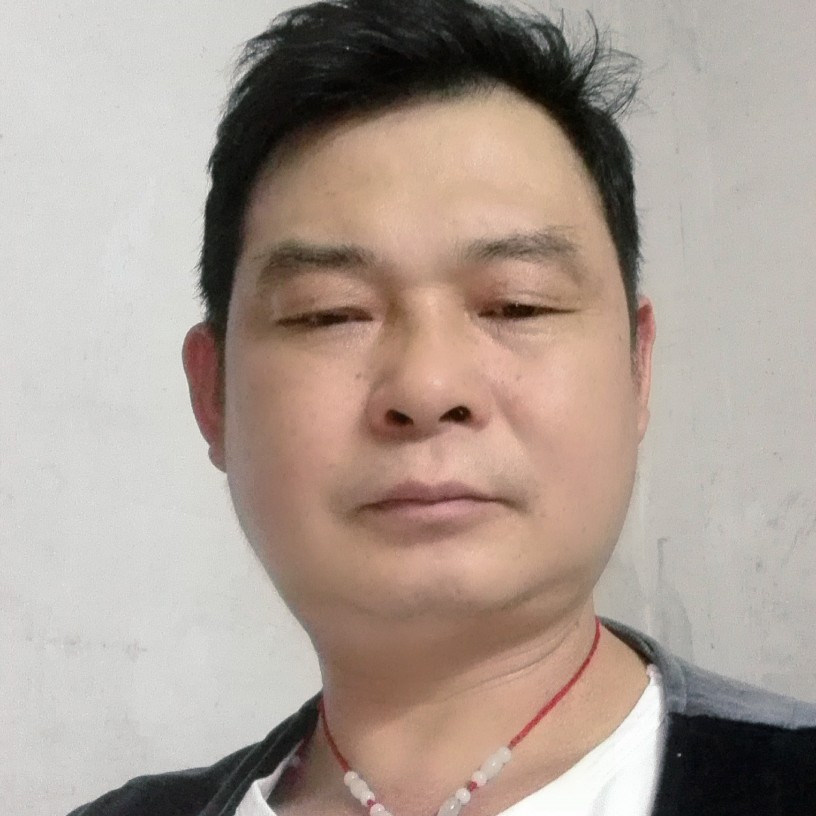 啤酒蹙眉负责的照片
