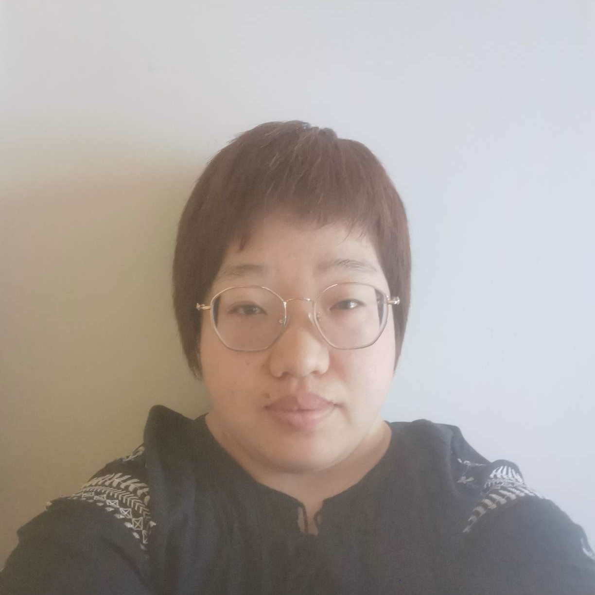 闫倩的照片